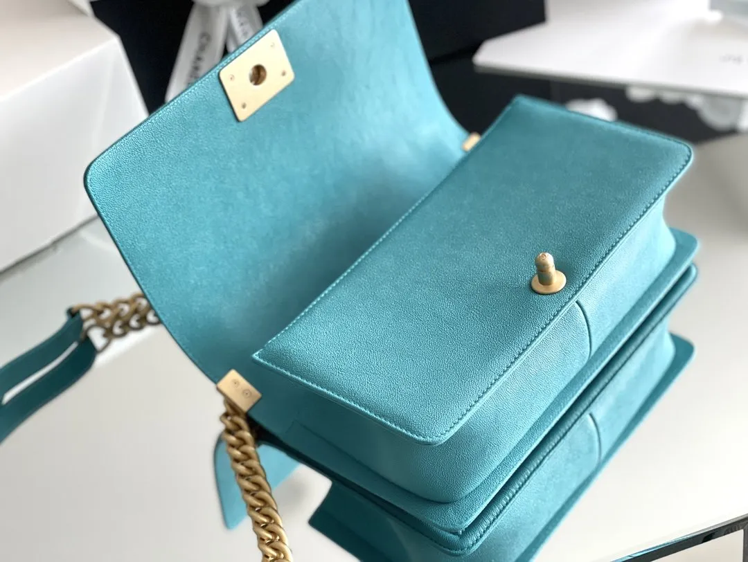 CHLMedium Classic Flap Bag 25cm Dark Blue For Women A67086
