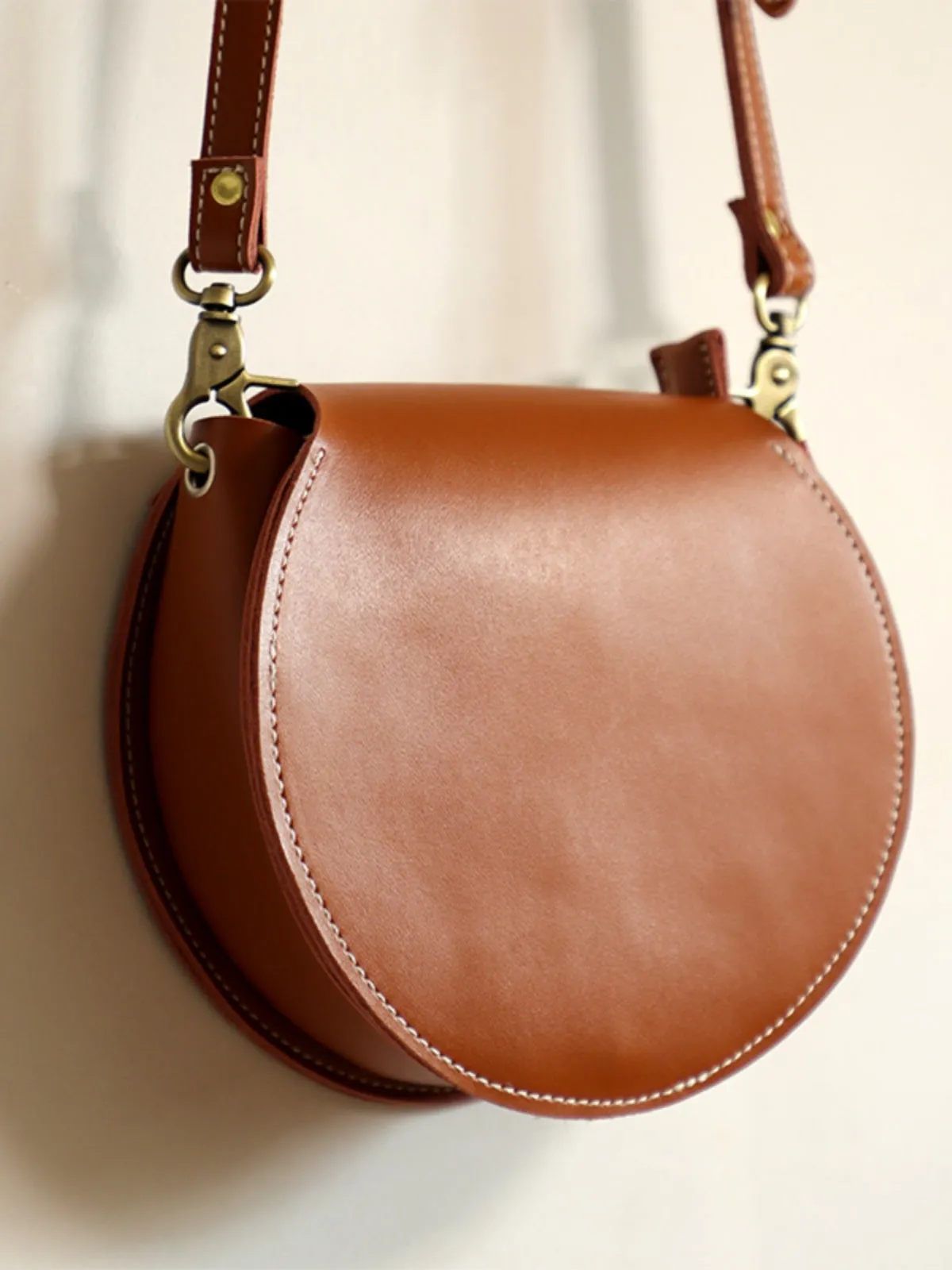 Genuine Leather Round Bag Round Leather Crossbody Bag