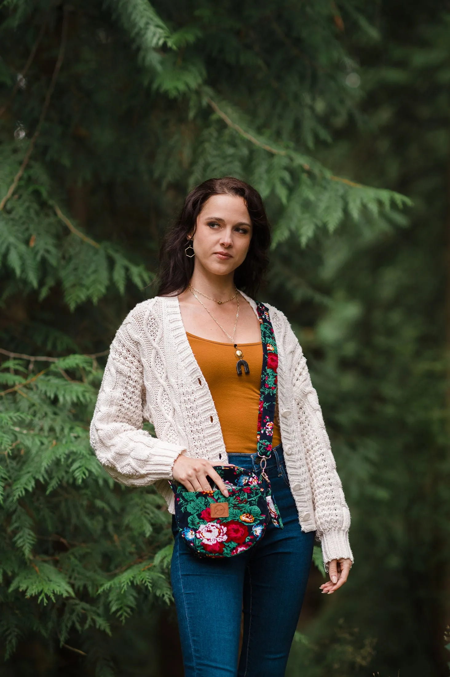 Libby Round Bag