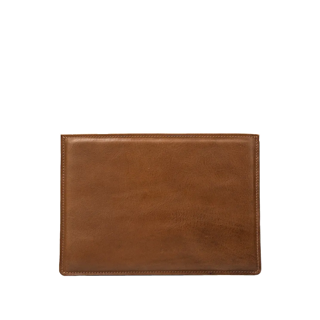 Slim leather sleeve for MacBook