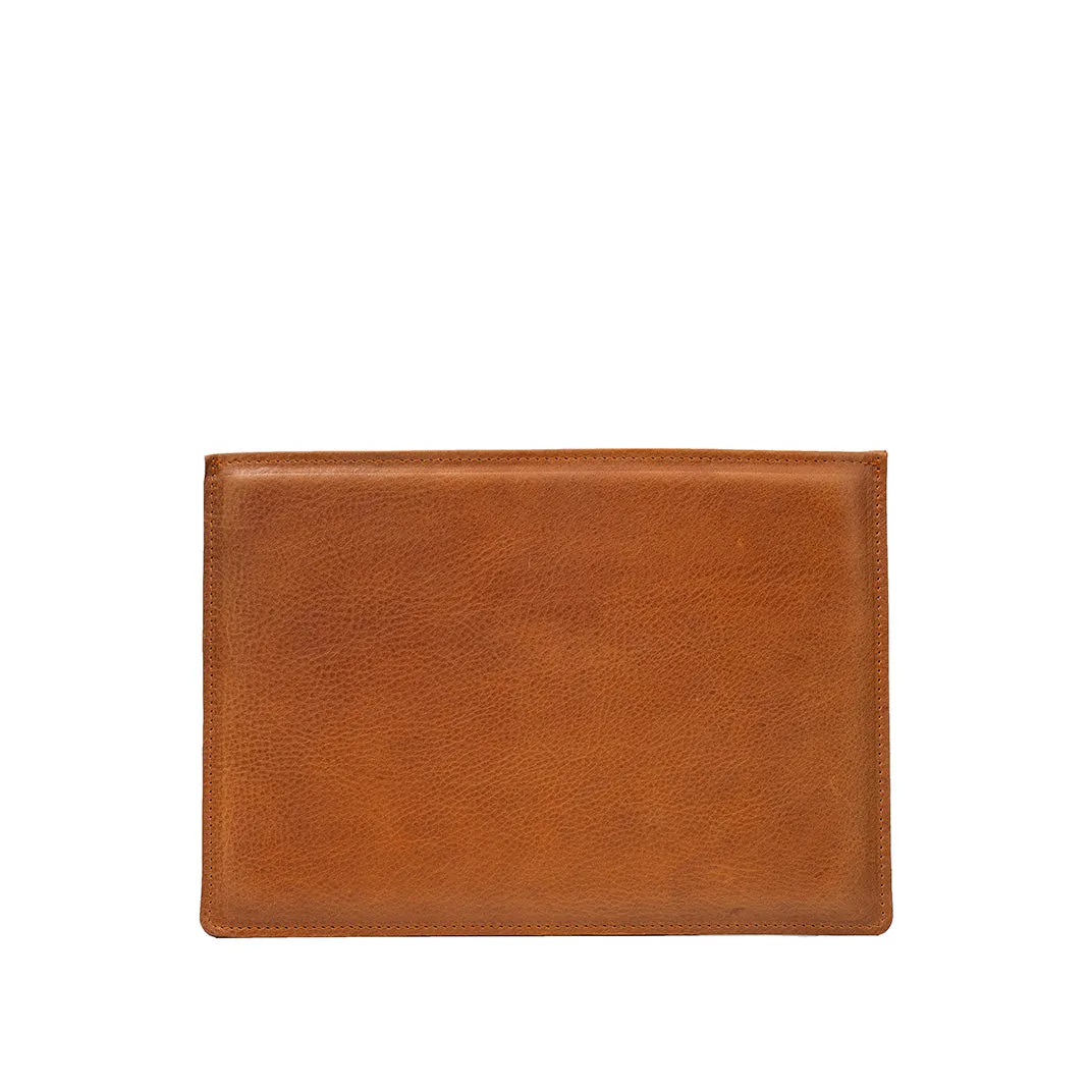 Slim leather sleeve for MacBook