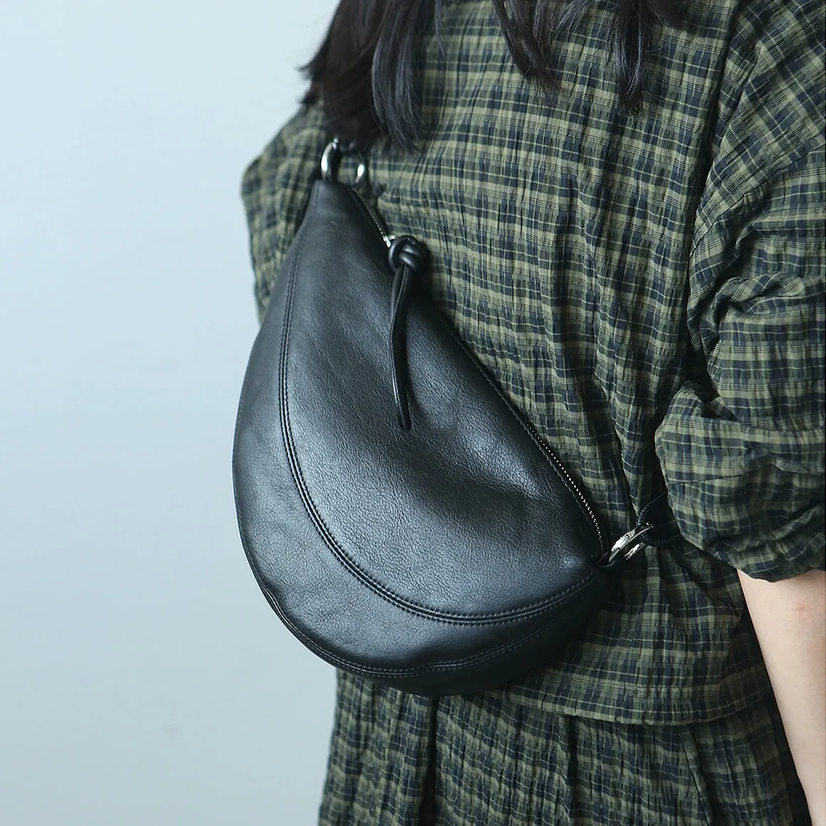 Stylish Women's Crossbody Sling Bag Black Small Shoulder Purse