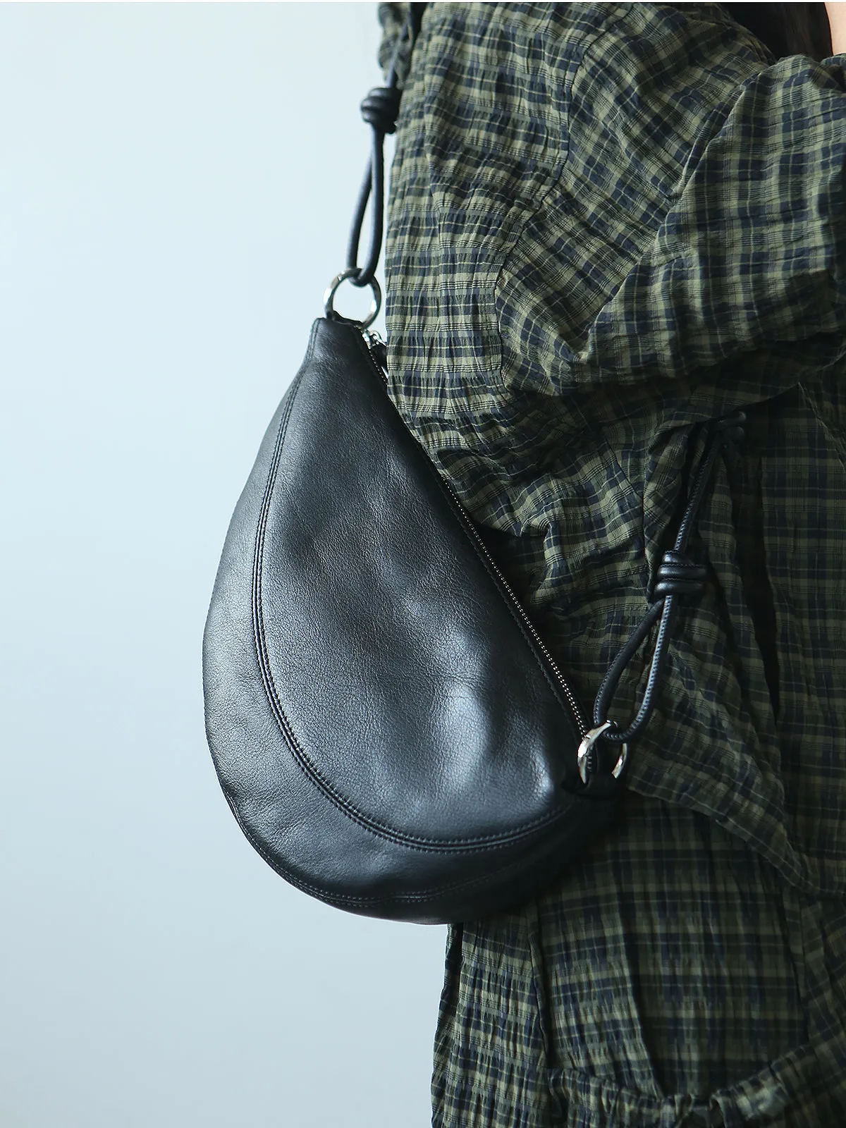 Stylish Women's Crossbody Sling Bag Black Small Shoulder Purse