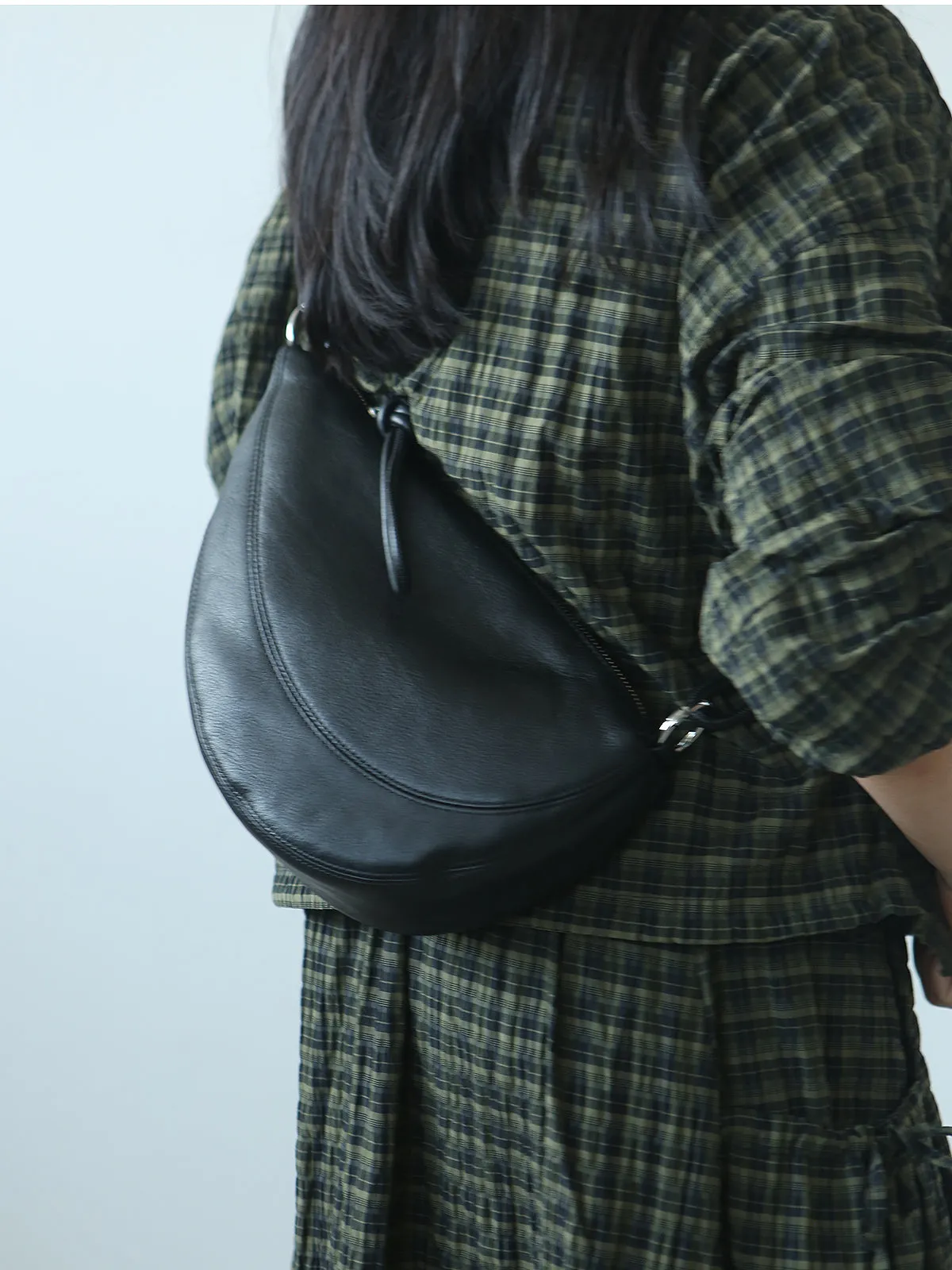 Stylish Women's Crossbody Sling Bag Black Small Shoulder Purse