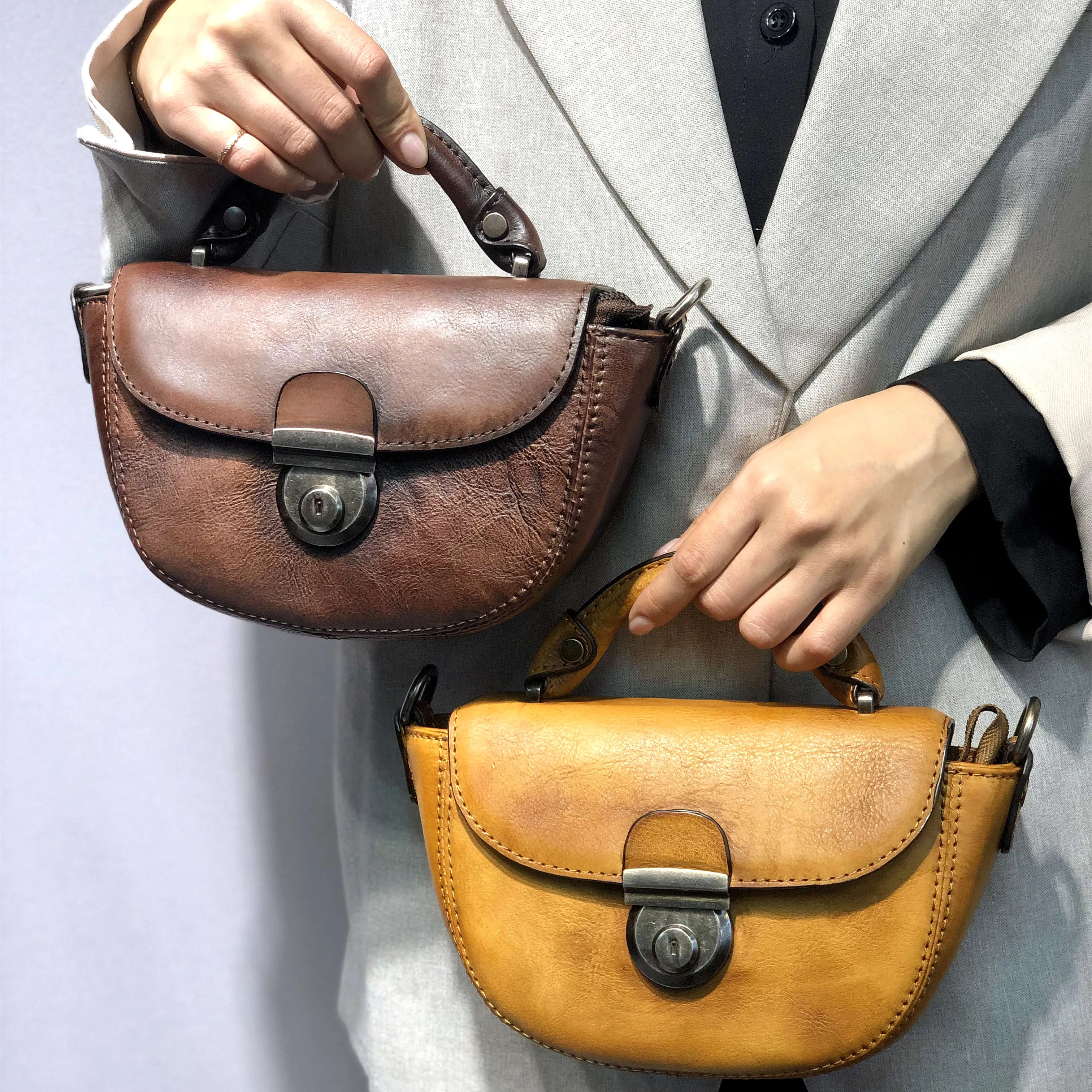 Vintage Womens Small Leather Crossbody Saddle Bag Handbags for  Women